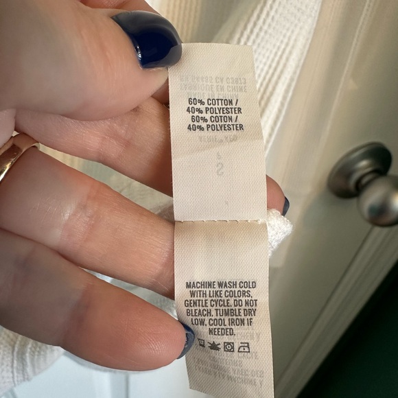 Aerie White Ribbed Henley Top NWT - Picture 6 of 6